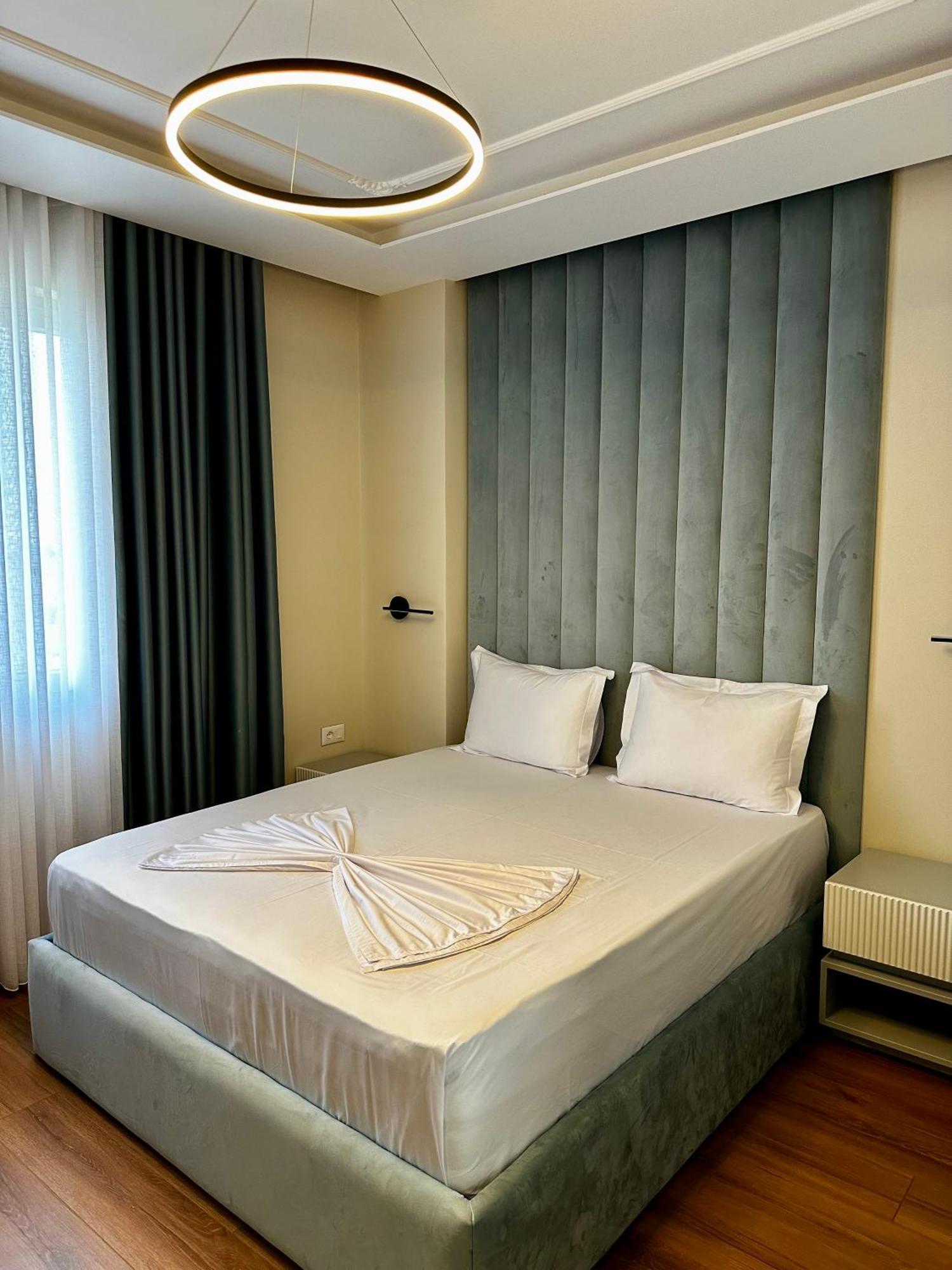 Sky View & Restaurant Hotel Kukes