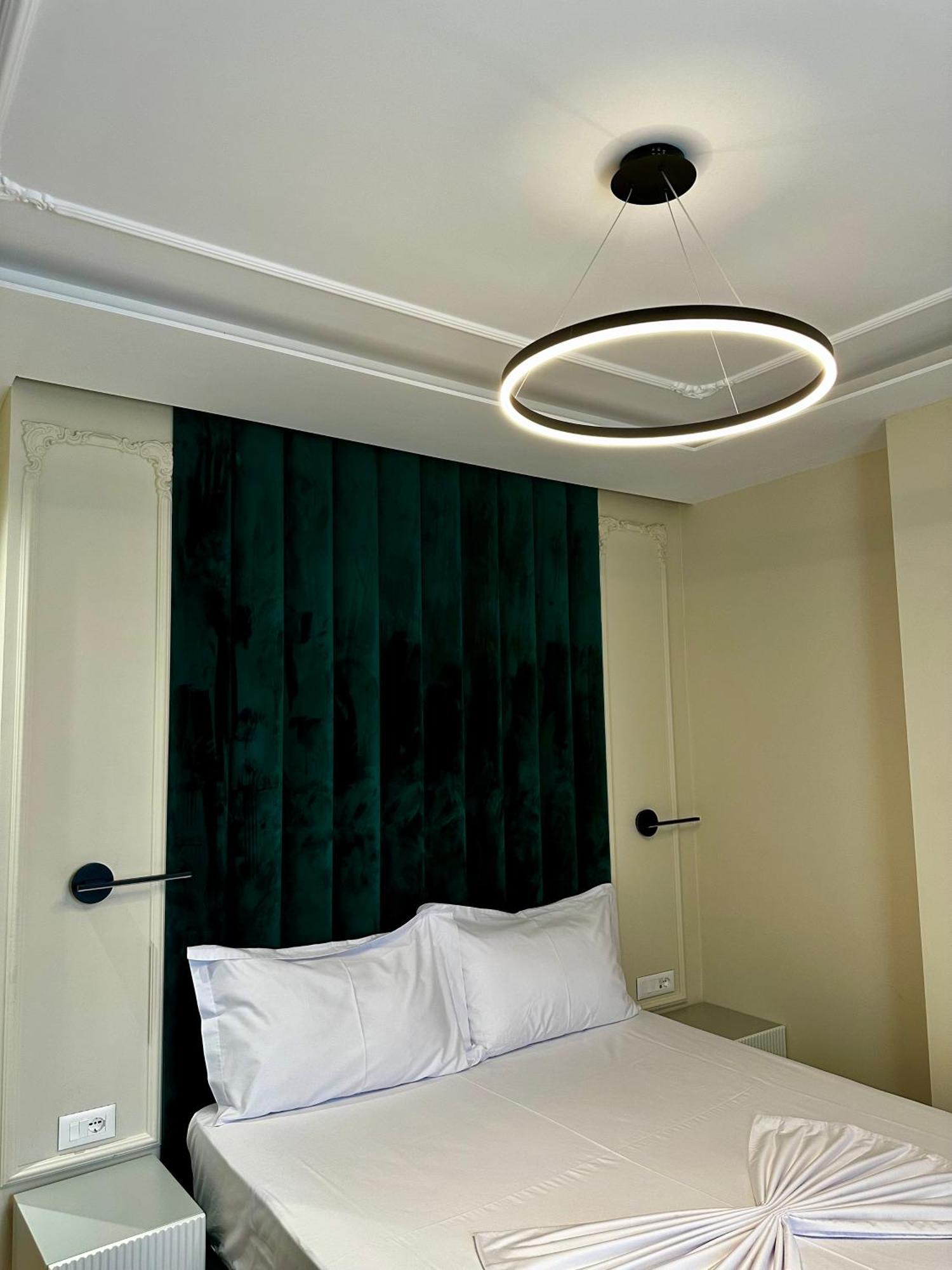 Sky View & Restaurant Hotel Kukes